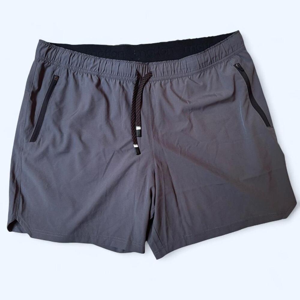 Gray under armour shorts